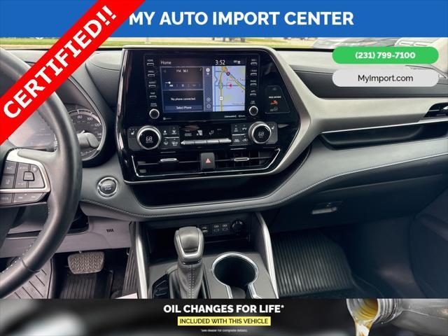 used 2022 Toyota Highlander car, priced at $41,381