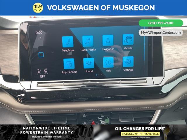new 2025 Volkswagen Atlas car, priced at $48,631