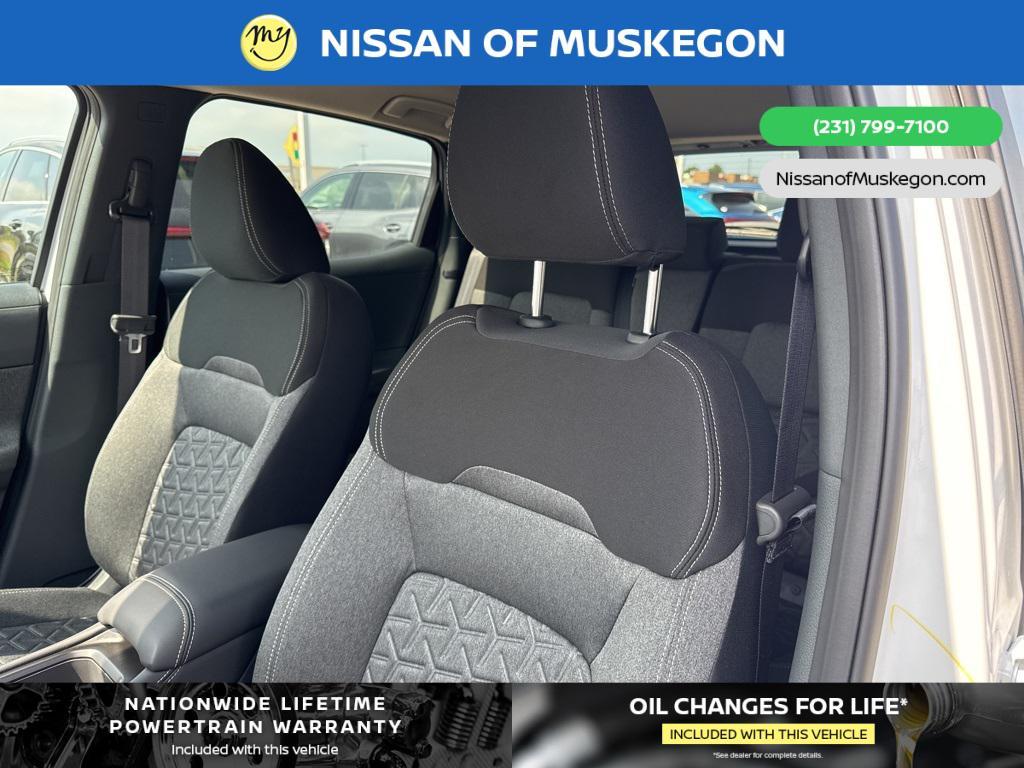 new 2025 Nissan Kicks car, priced at $27,810