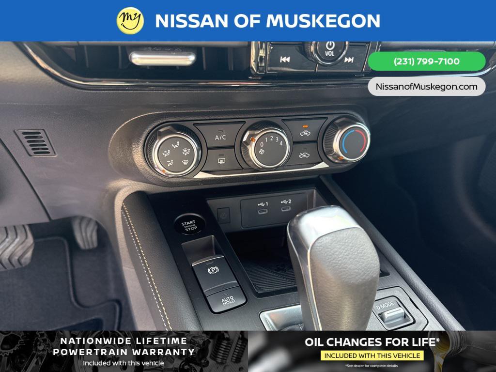 new 2025 Nissan Kicks car, priced at $27,810