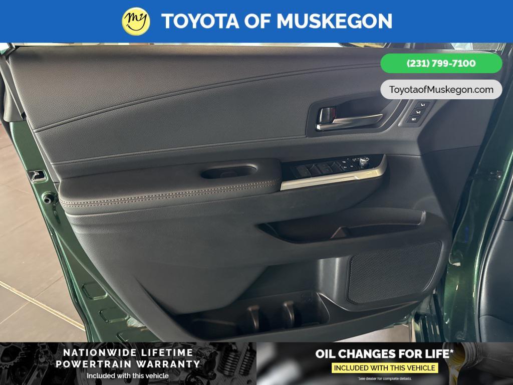 new 2025 Toyota Sienna car, priced at $61,110