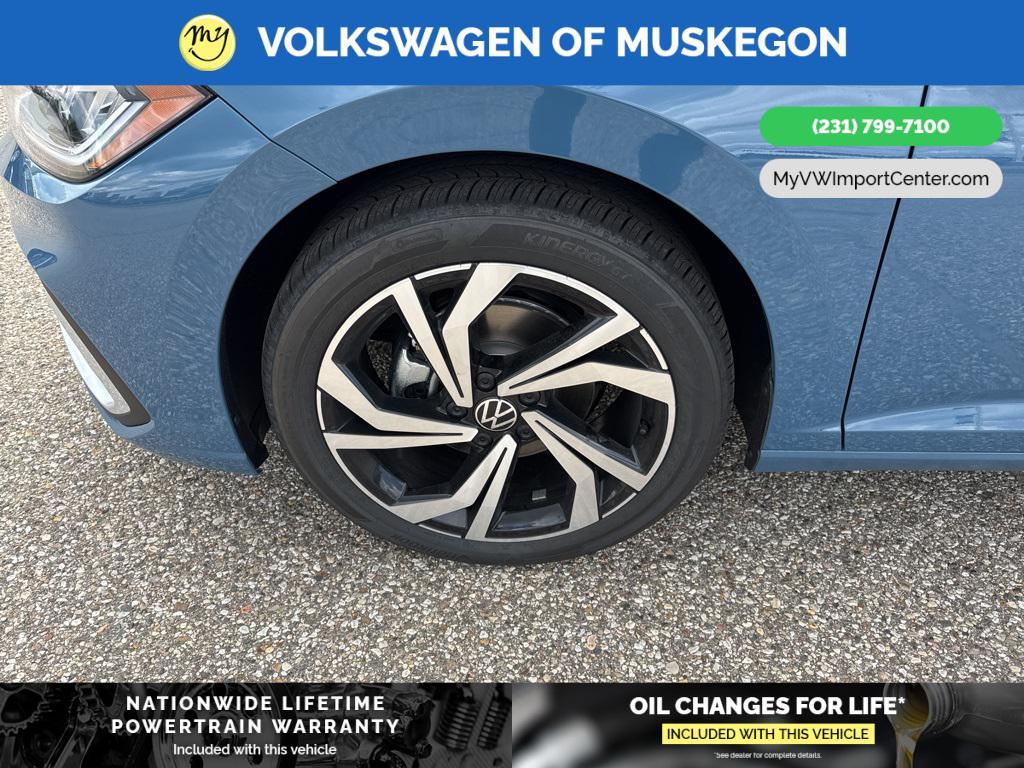 new 2025 Volkswagen Jetta car