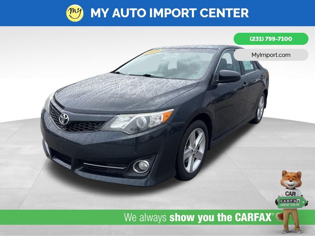 used 2014 Toyota Camry car, priced at $14,926