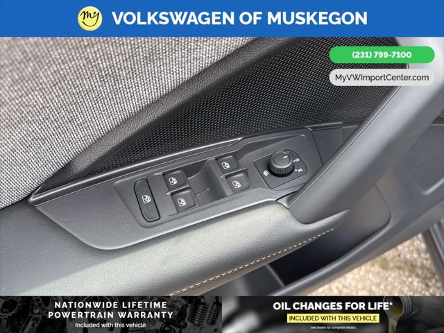 new 2025 Volkswagen Tiguan car, priced at $33,421