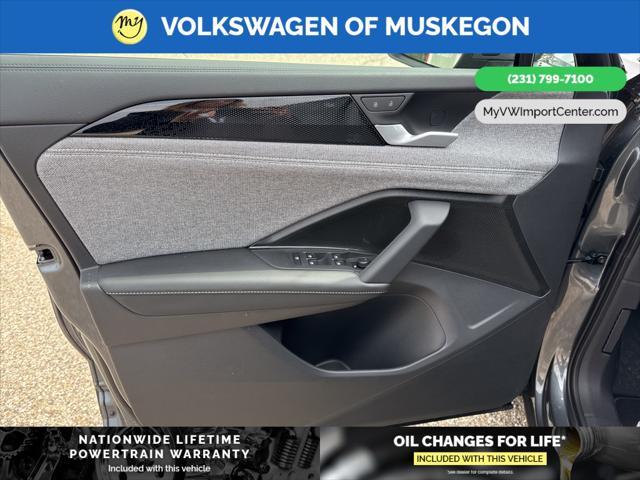 new 2025 Volkswagen Tiguan car, priced at $33,421