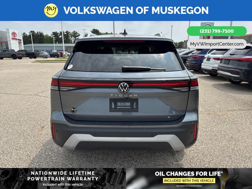 new 2025 Volkswagen Tiguan car, priced at $32,671