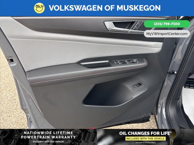 new 2025 Volkswagen Atlas car, priced at $48,866