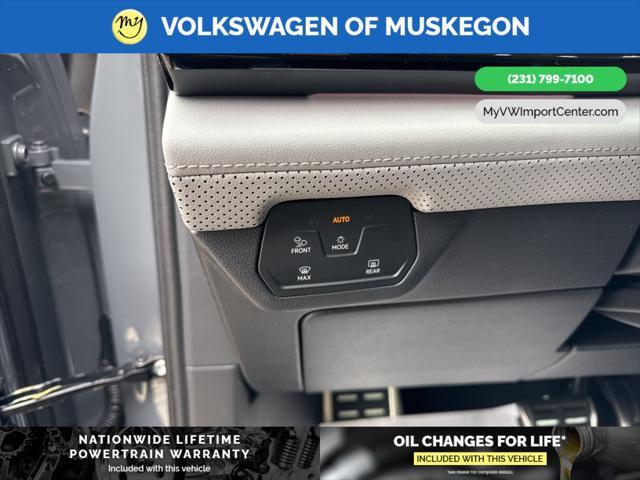 new 2025 Volkswagen Atlas car, priced at $48,866