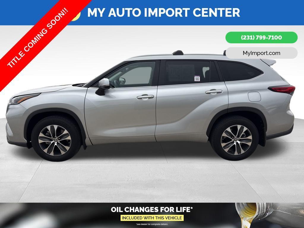 used 2023 Toyota Highlander car, priced at $39,366
