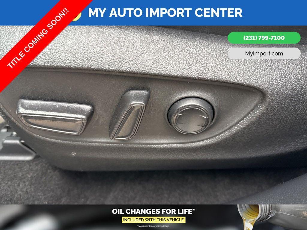 used 2023 Toyota Highlander car, priced at $39,366