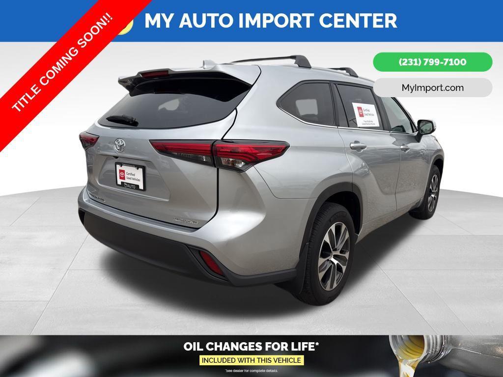 used 2023 Toyota Highlander car, priced at $39,366