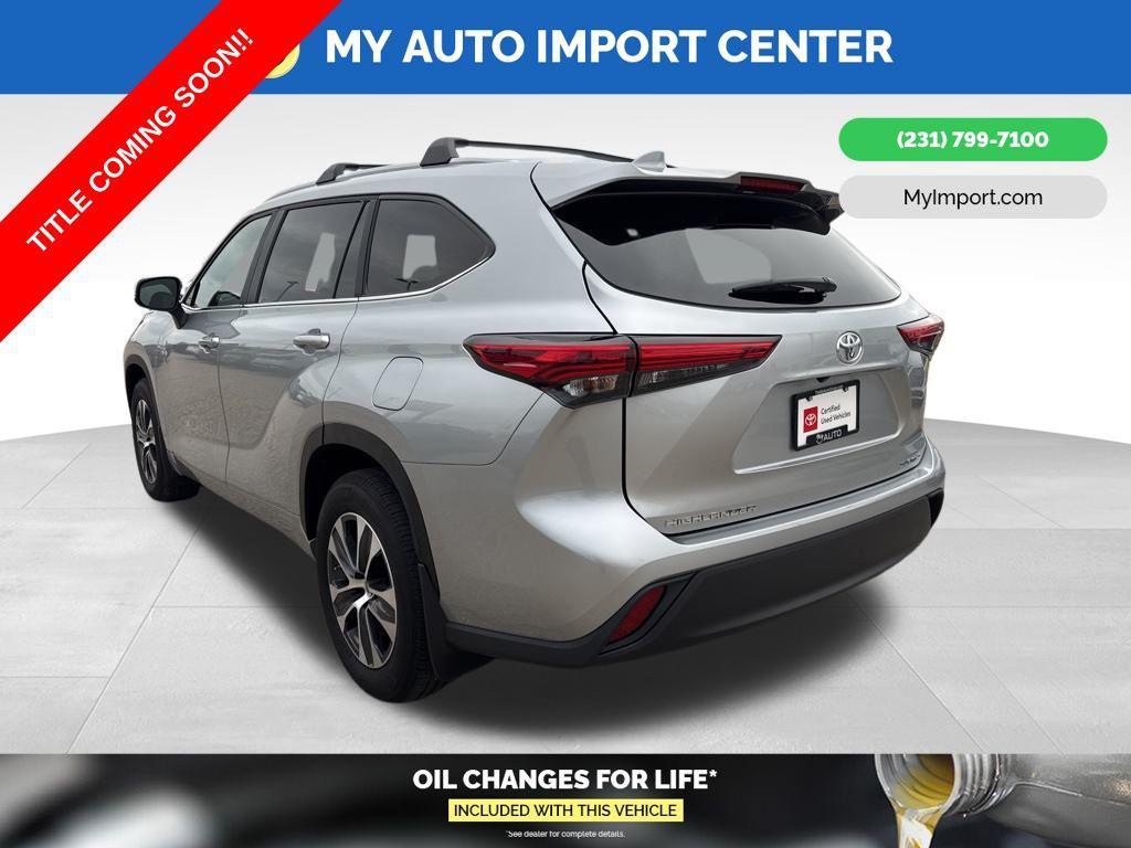 used 2023 Toyota Highlander car, priced at $39,366
