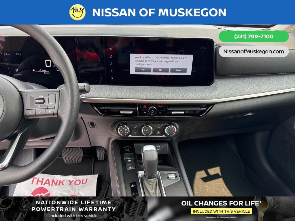 new 2025 Nissan Kicks car, priced at $29,130