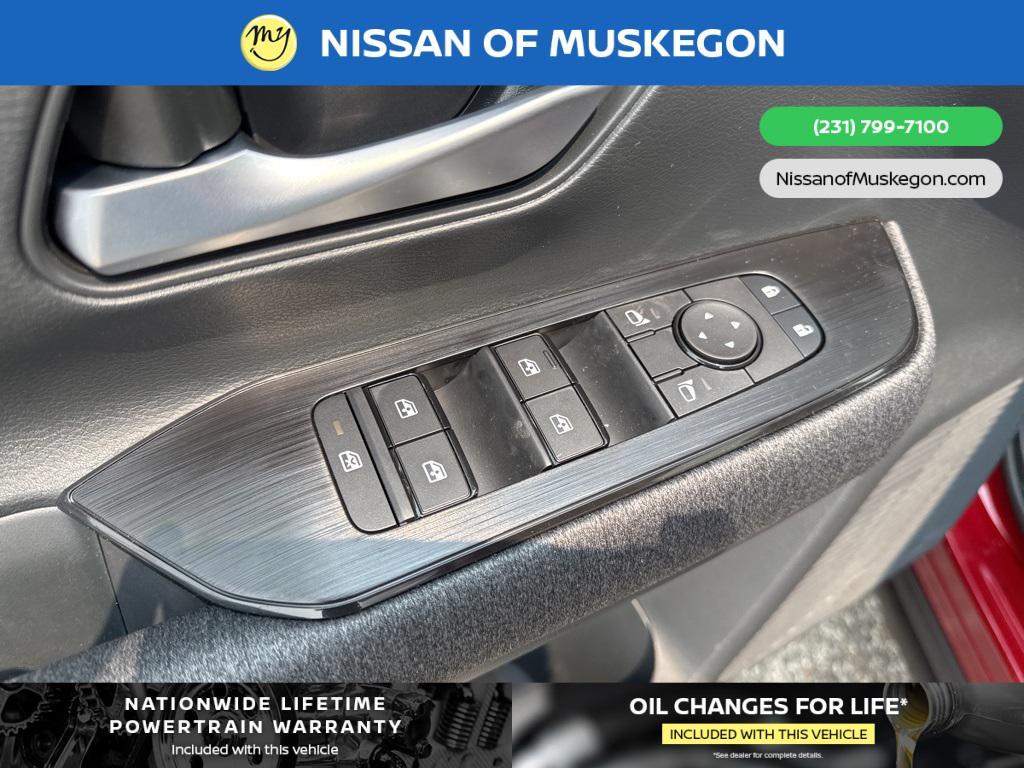 new 2025 Nissan Kicks car, priced at $29,130