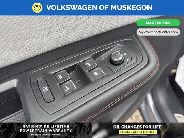 new 2025 Volkswagen Atlas car, priced at $49,866