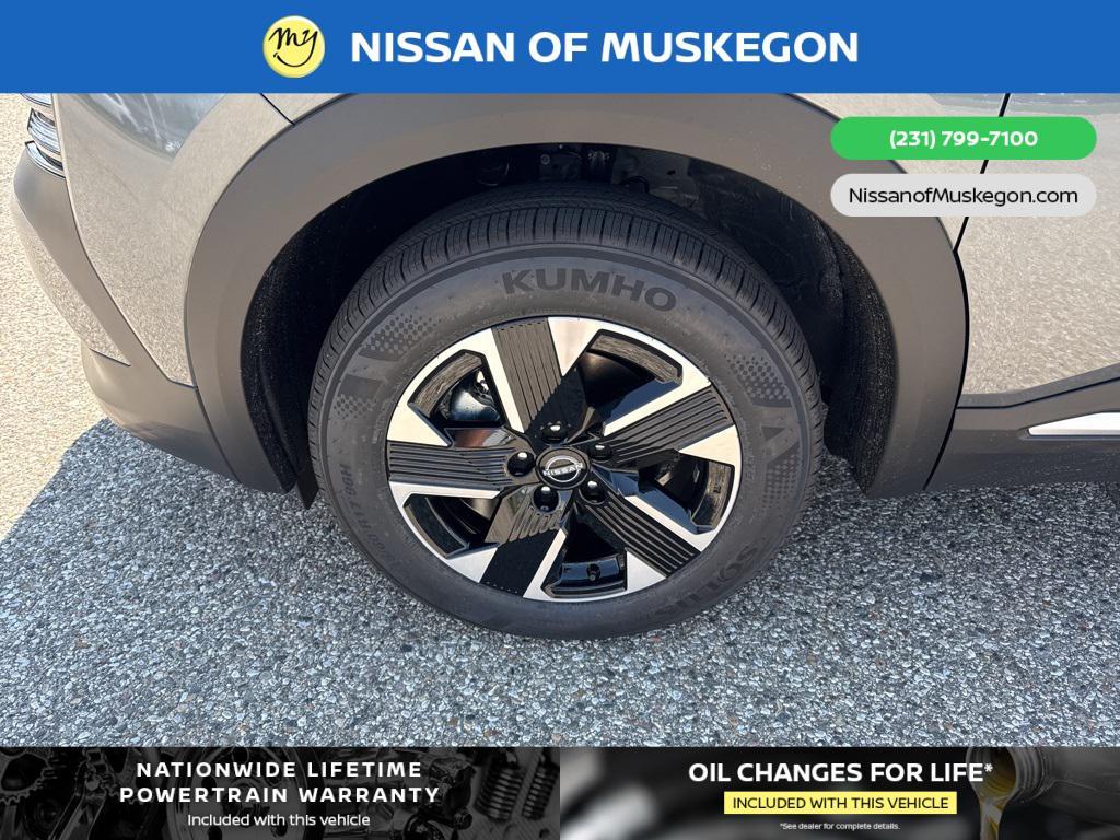 new 2025 Nissan Kicks car, priced at $28,420