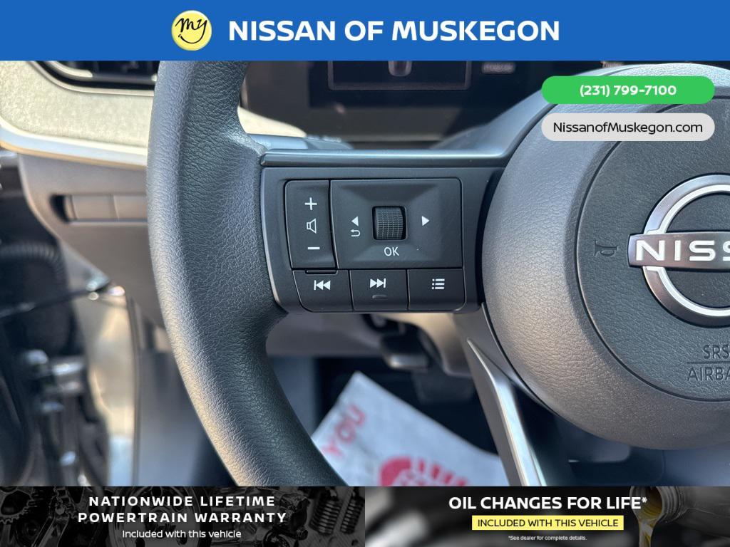 new 2025 Nissan Kicks car, priced at $28,420