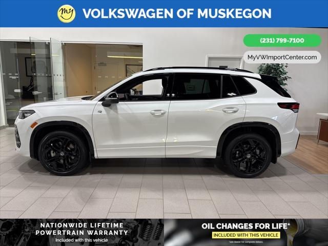 new 2025 Volkswagen Tiguan car, priced at $39,551