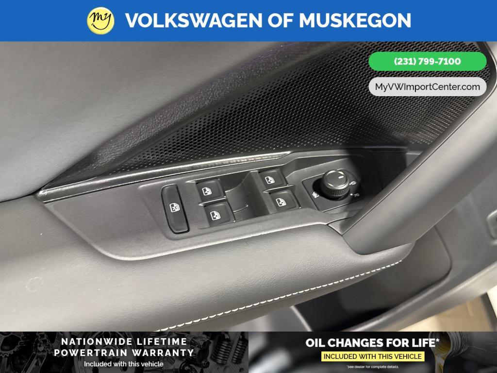 new 2025 Volkswagen Tiguan car, priced at $39,551