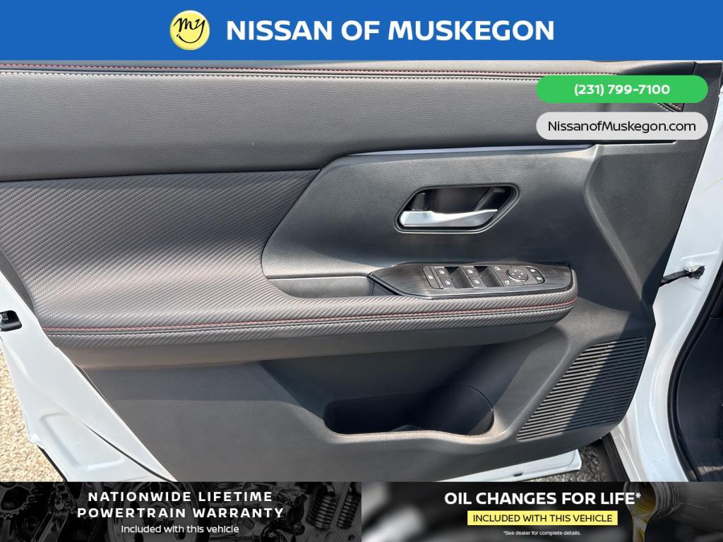 new 2025 Nissan Kicks car, priced at $29,728