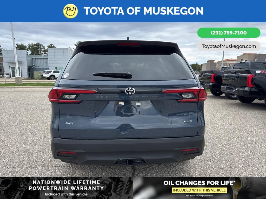 new 2025 Toyota Grand Highlander car, priced at $49,285