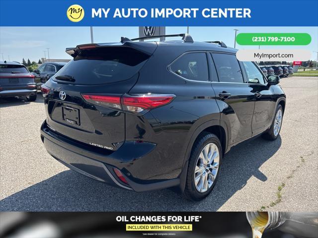 used 2023 Toyota Highlander car, priced at $34,881