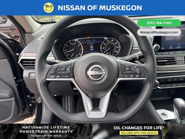 new 2025 Nissan Altima car, priced at $30,011