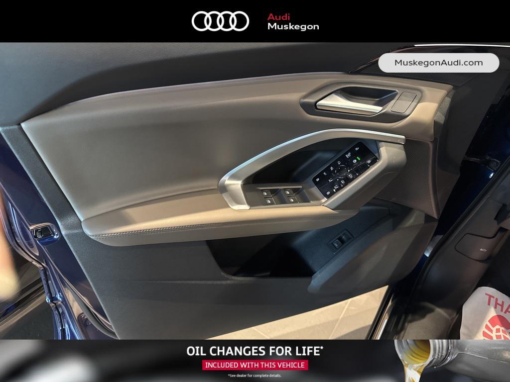 new 2025 Audi Q5 car, priced at $64,250