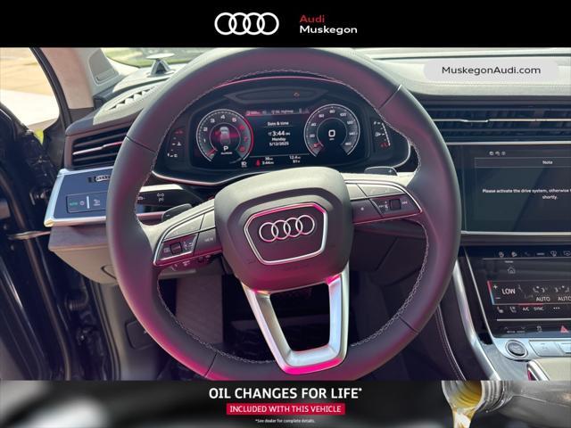 new 2025 Audi Q7 car, priced at $89,295
