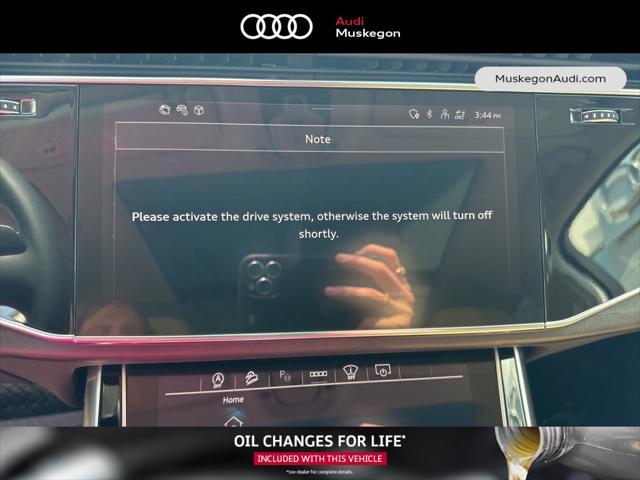 new 2025 Audi Q7 car, priced at $89,295