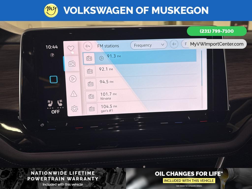 new 2025 Volkswagen Atlas car
