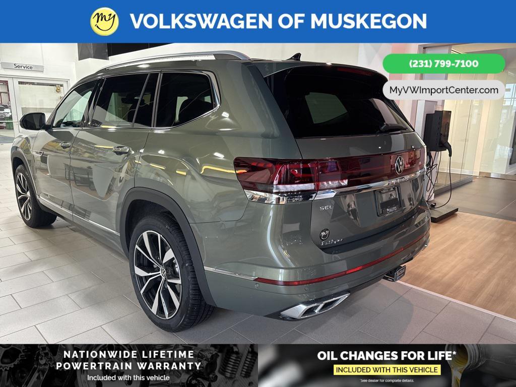 new 2025 Volkswagen Atlas car