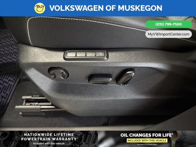 new 2025 Volkswagen Atlas car
