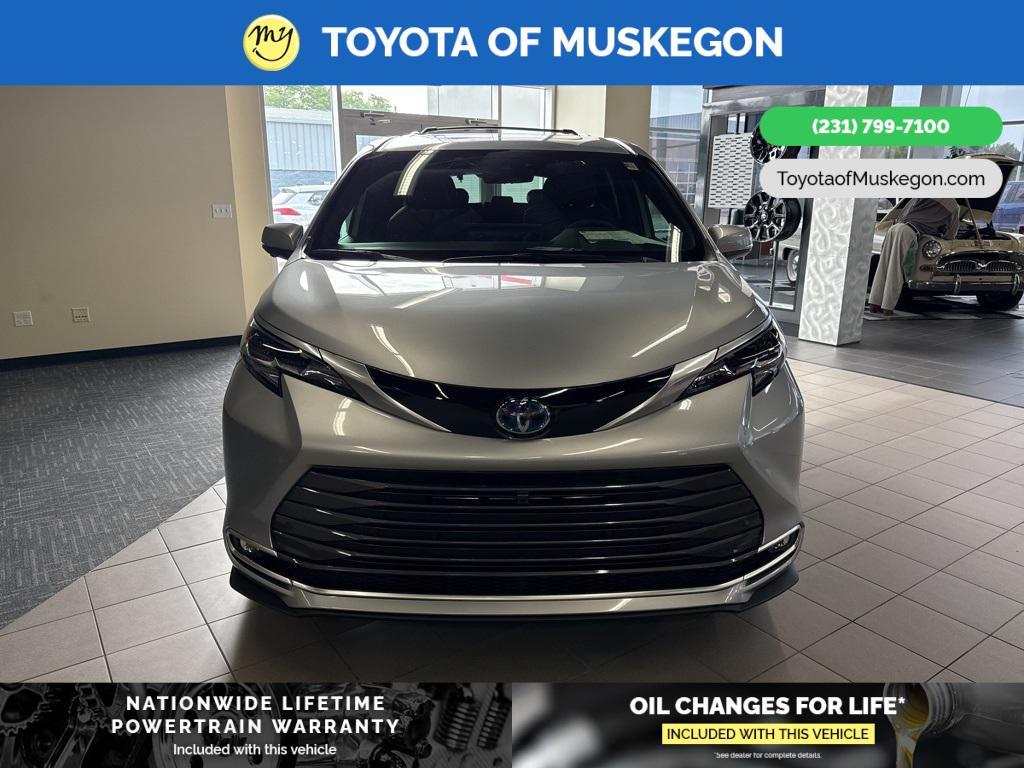 new 2025 Toyota Sienna car, priced at $61,898