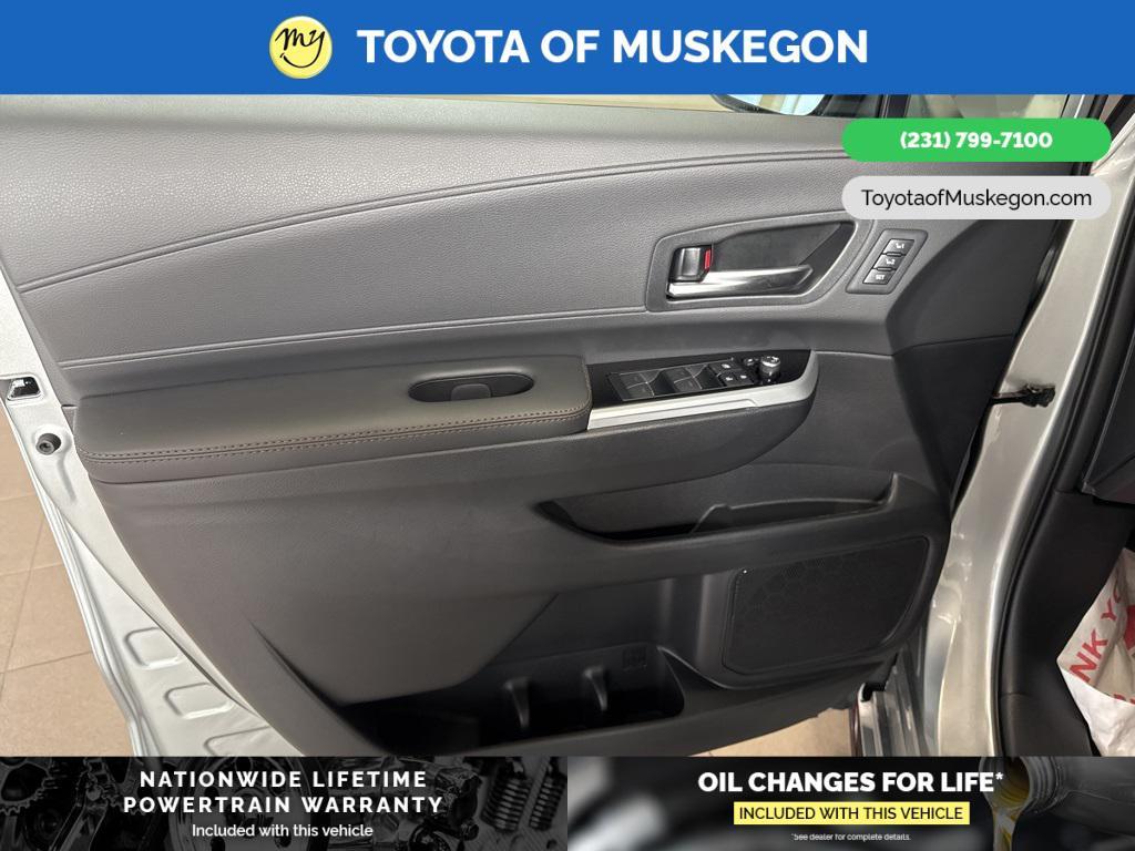 new 2025 Toyota Sienna car, priced at $61,898