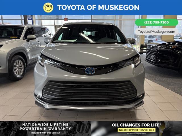 new 2025 Toyota Sienna car, priced at $53,064