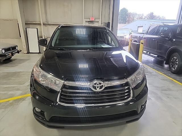 used 2015 Toyota Highlander car, priced at $21,719