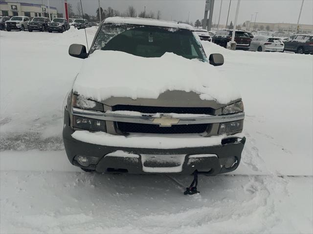 used 2002 Chevrolet Avalanche car