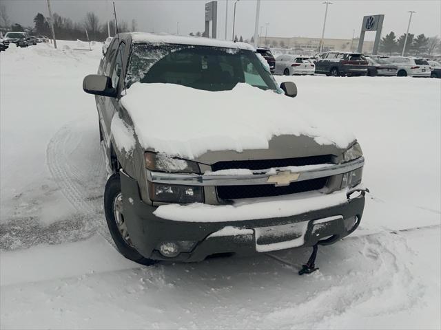 used 2002 Chevrolet Avalanche car