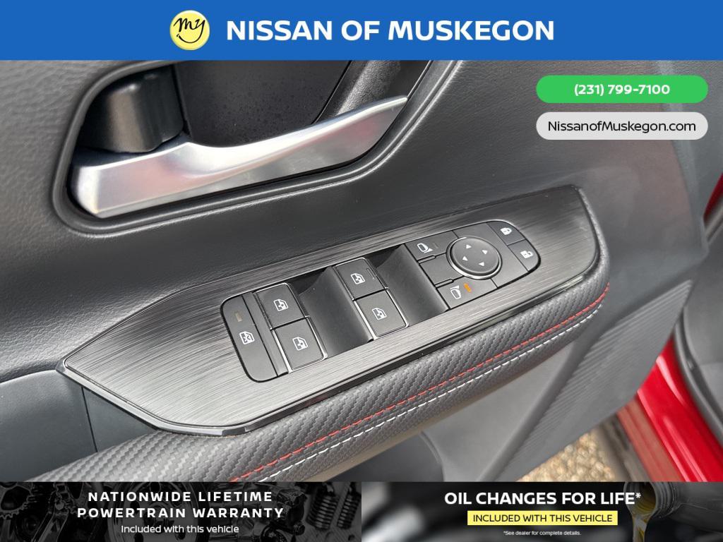 new 2025 Nissan Kicks car, priced at $30,282