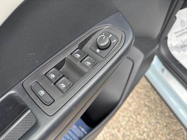 new 2025 Volkswagen Taos car, priced at $31,876