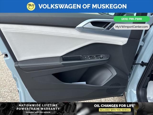 new 2025 Volkswagen Taos car, priced at $33,376