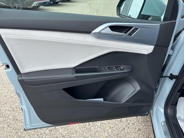 new 2025 Volkswagen Taos car, priced at $31,876