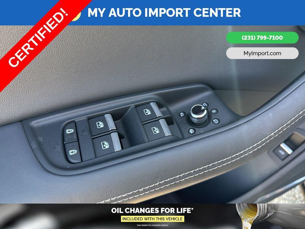 used 2025 Audi Q7 car, priced at $52,601