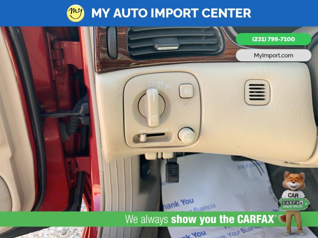 used 2002 Cadillac Seville car, priced at $5,881