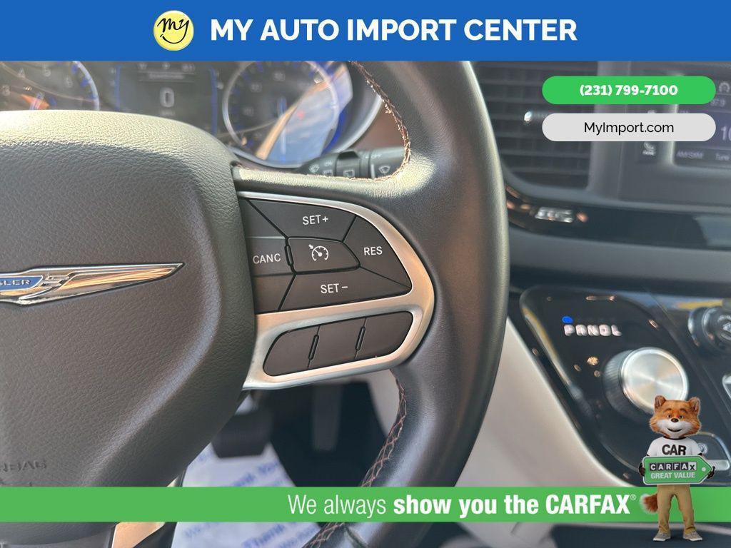 used 2017 Chrysler Pacifica car, priced at $12,784