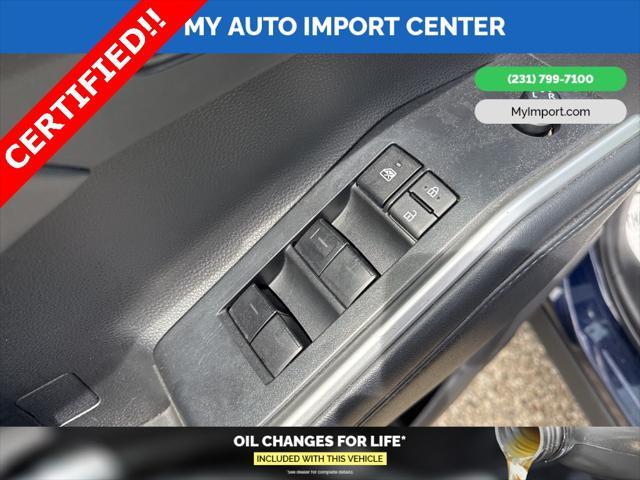 used 2022 Toyota Highlander car, priced at $36,882