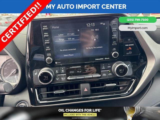 used 2022 Toyota Highlander car, priced at $36,882