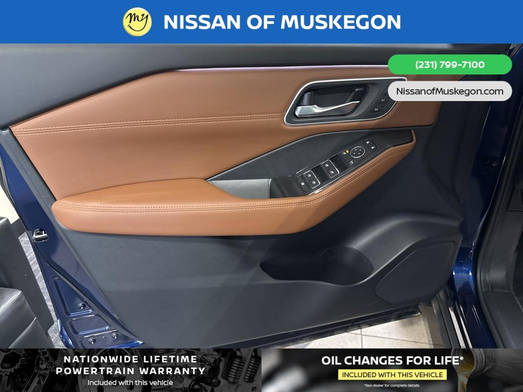 new 2025 Nissan Rogue car, priced at $45,178