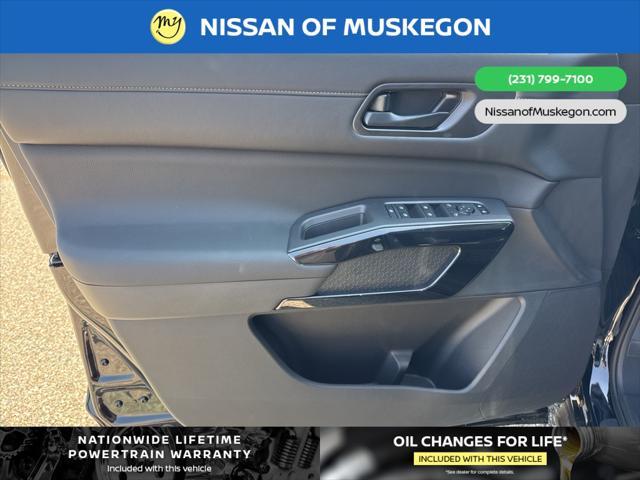 new 2025 Nissan Pathfinder car, priced at $43,865